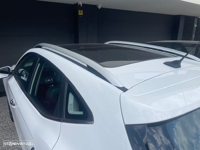 MG ZS Standard Luxury - 4