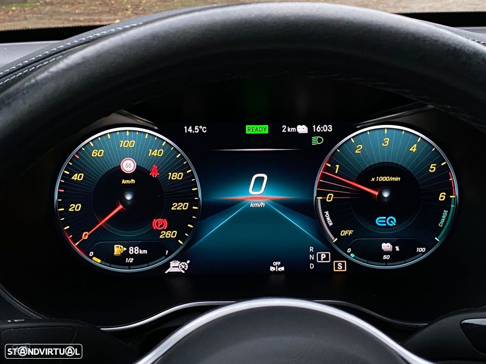Mercedes-Benz GLC 300 de 4Matic - 21