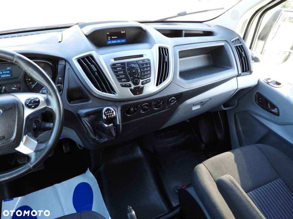 Ford TRANSIT WYWROTKA PODWÓJNA KABINA DOKA 6 MIEJSC TEMPOMAT LEDY BLIŹNIACZE KOŁA KLIMATYZACJA  170KM - 32