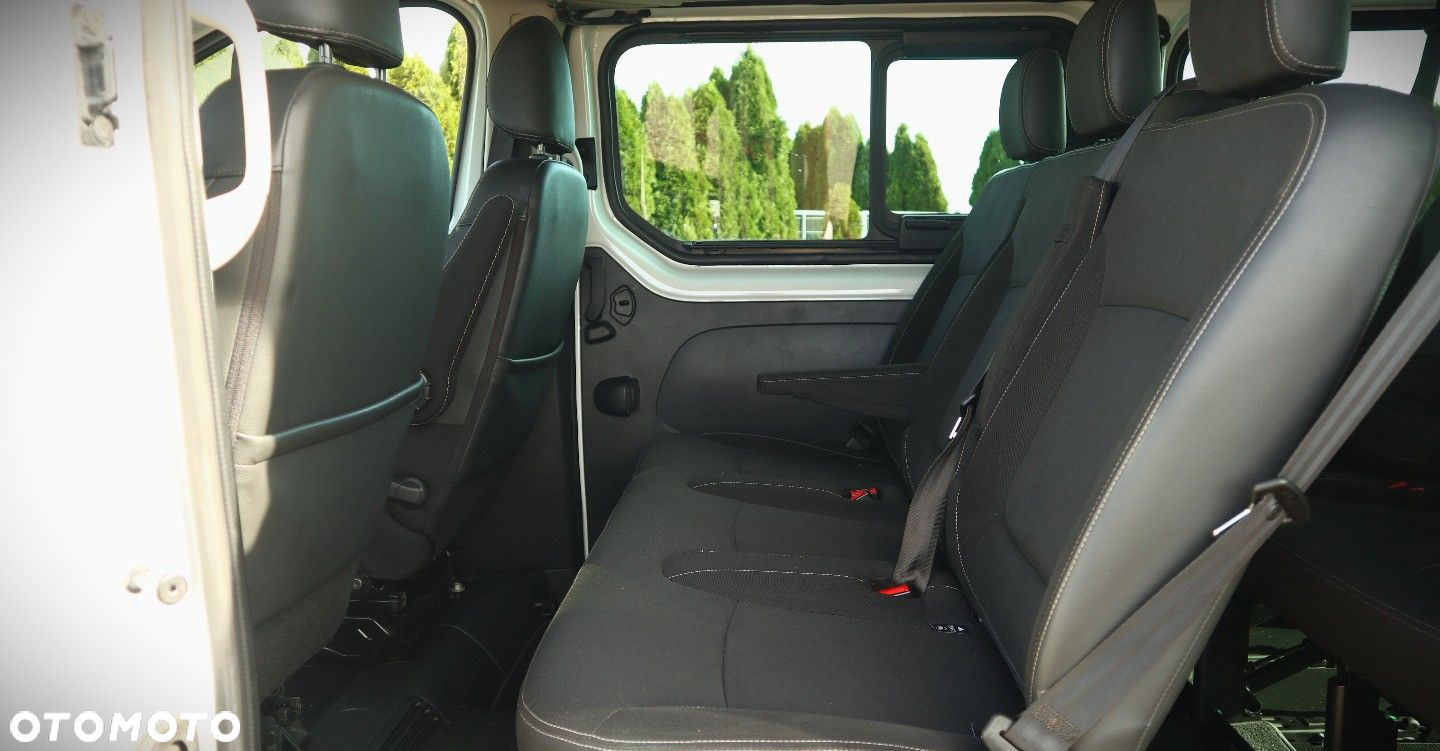 Nissan NV300 - 19