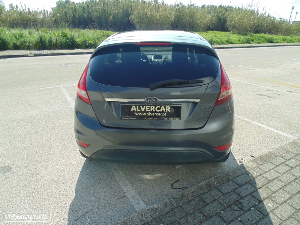 Ford Fiesta 1.25 Titanium - 10