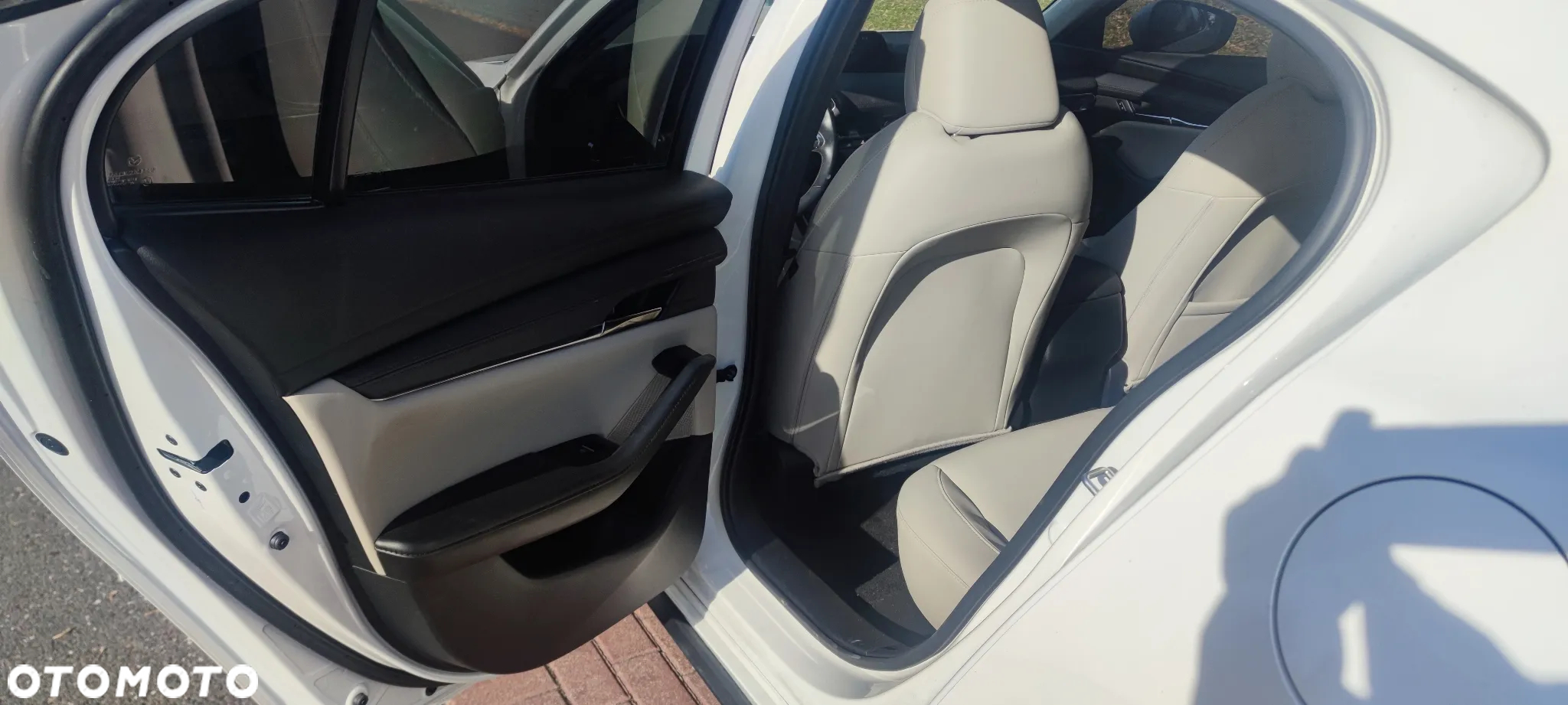 Mazda 3 - 4