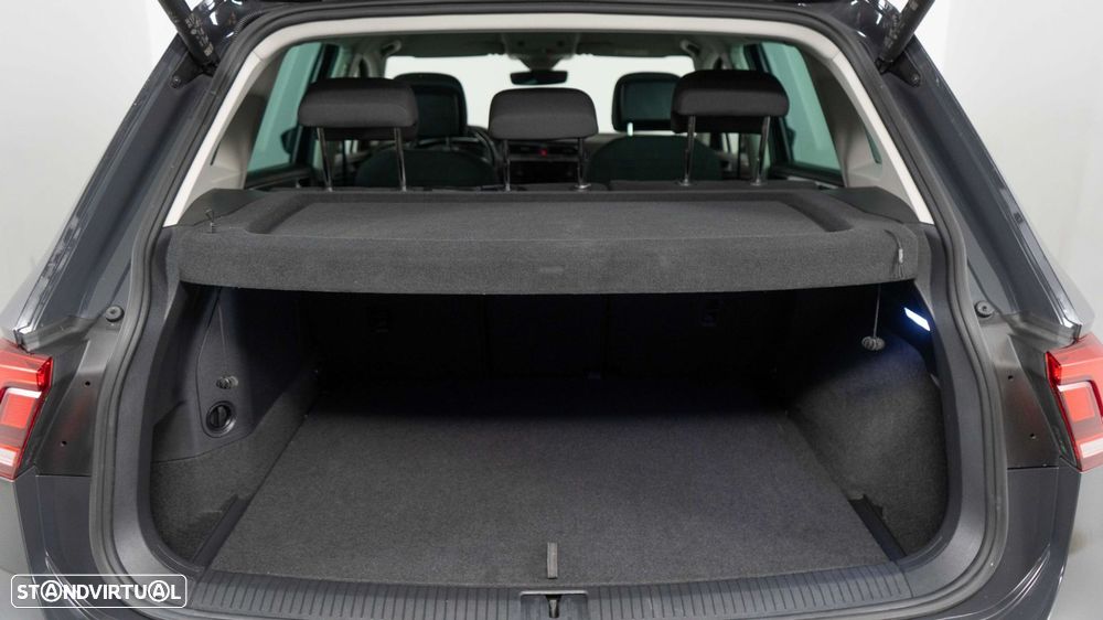 VW Tiguan 1.4 TSI eHybrid Life DSG - 14