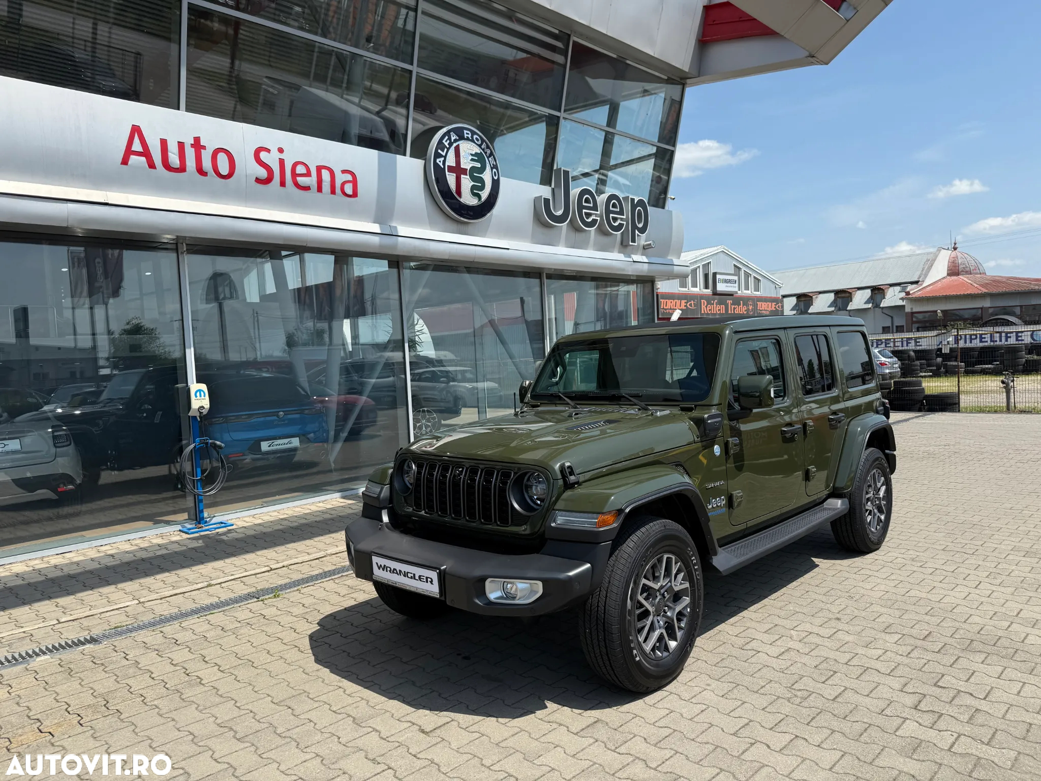 Jeep Wrangler Unlimited 2.0 4xe Plug-In Hybrid Softtop Sahara - 3