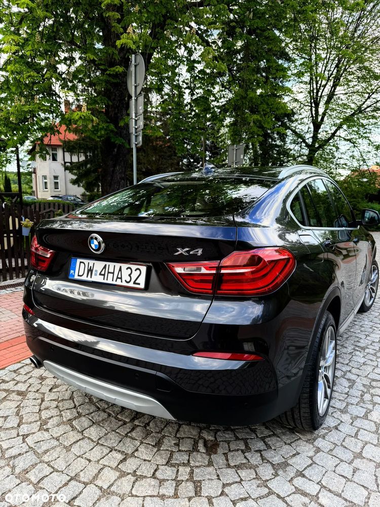 BMW X4 xDrive20d xLine - 4