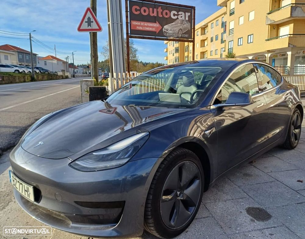 Tesla Model 3 RWD - 1
