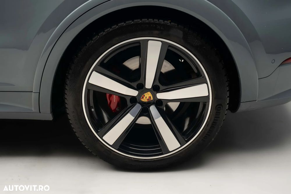Porsche Cayenne Coupe - 15