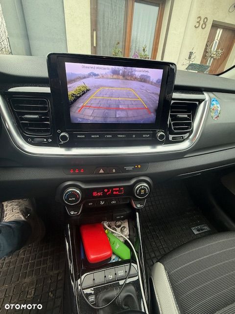 Kia Stonic 1.0 T-GDI L DCT - 10