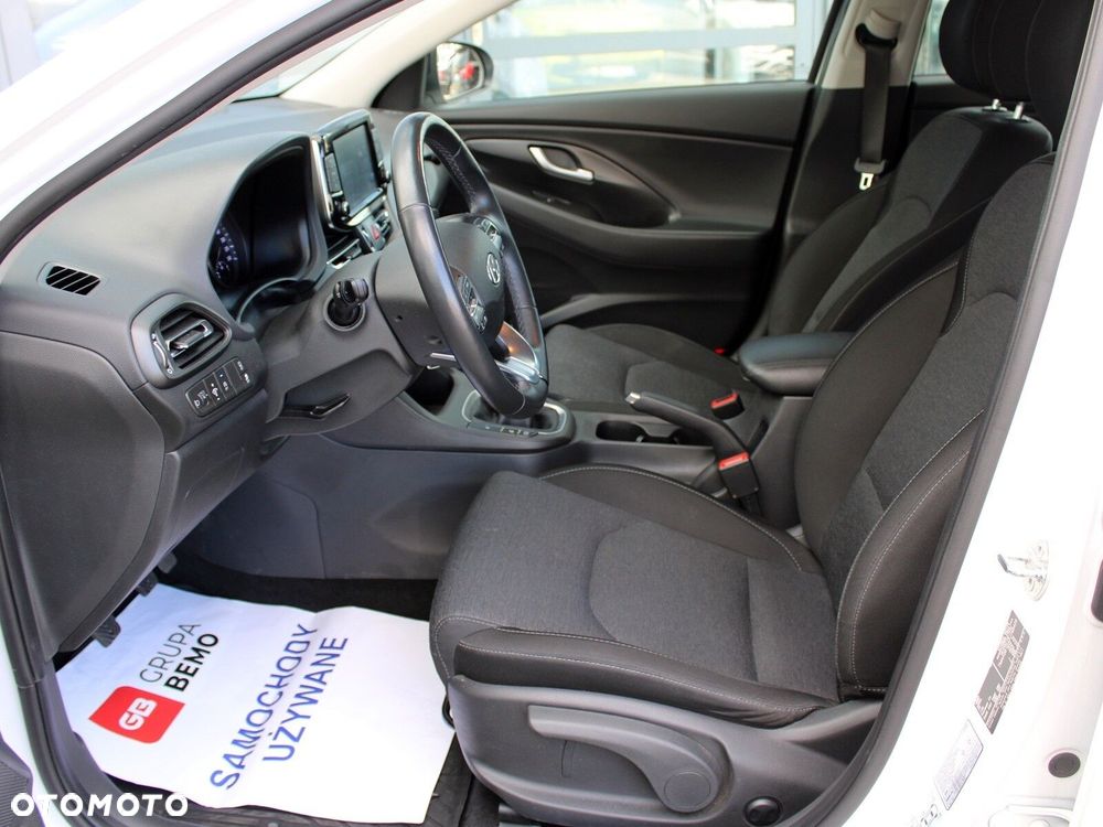Hyundai i30 1.5 T-GDI 48V Smart - 10