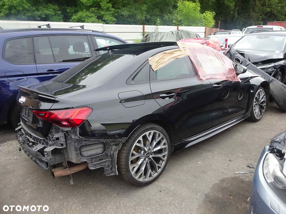 Audi RS3 Limousine 2.5 TFSI Quattro S tronic - 3