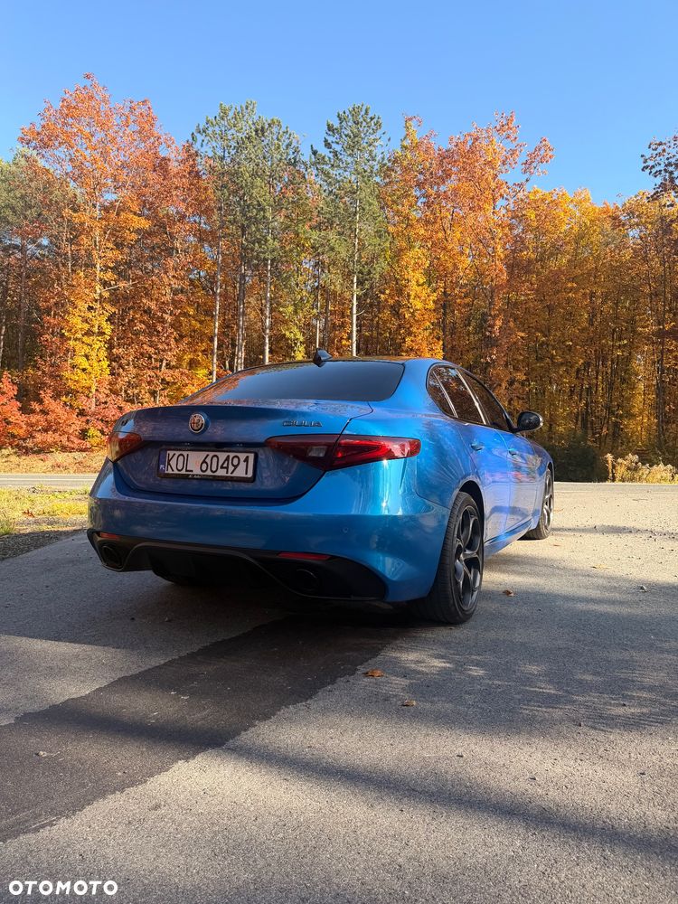 Alfa Romeo Giulia 2019 photo 3
