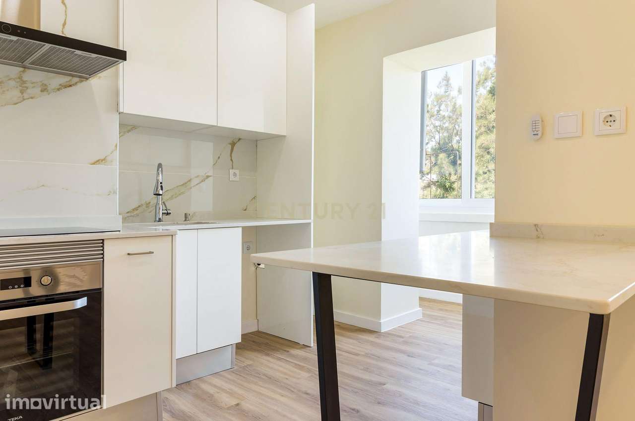 Apartamento T4 integralmente renovado em Alvalade, Lisboa. Em Venda! - Grande imagem: 2/36