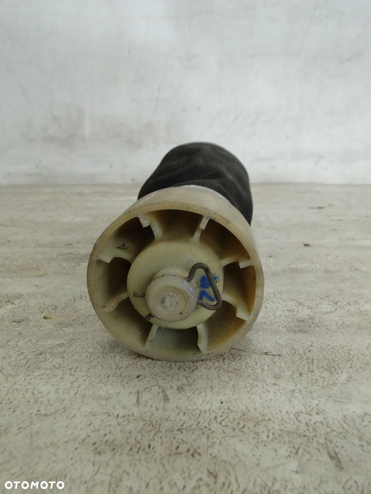 BMW X5 E53 MIECH PODUSZKA AMORTYZATOR ZWIESZENIA TYŁ TYLNA LEWA 4.4 V8 - 2
