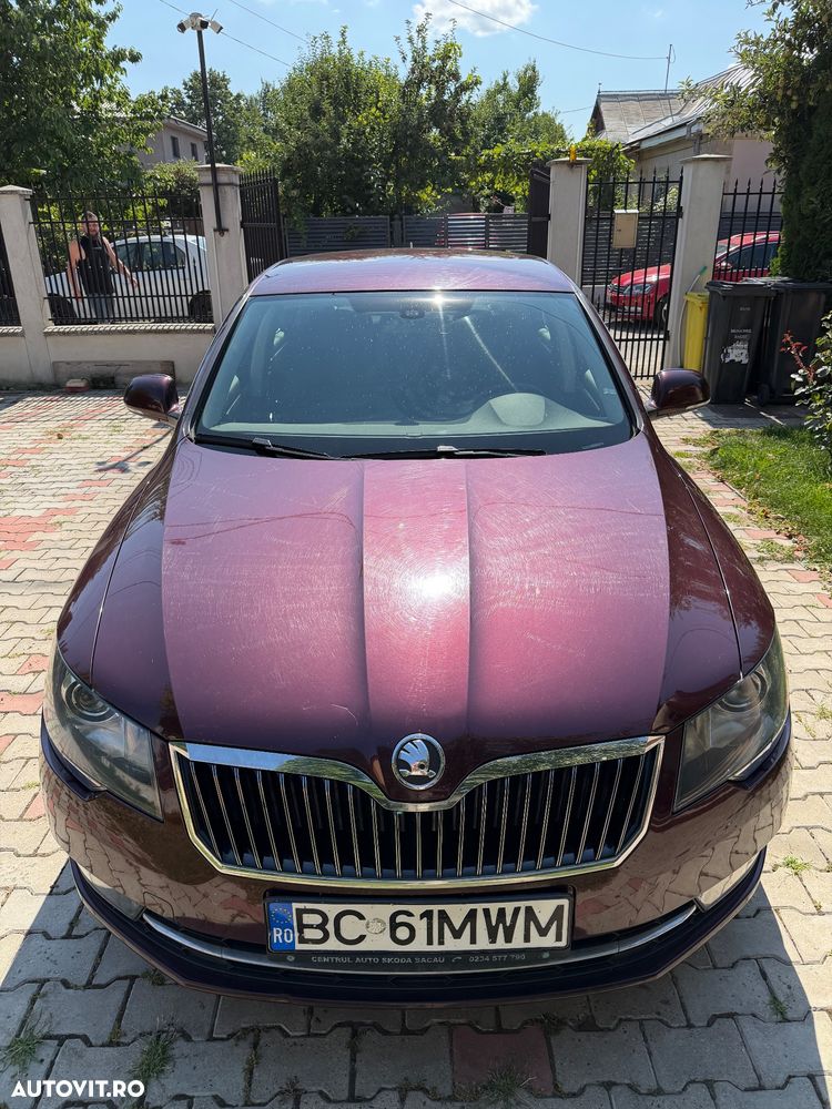 Skoda Superb 2.0 TDI Elegance - 5