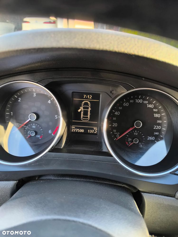 Volkswagen Jetta 2.0 TDI DPF BMT Trendline - 12
