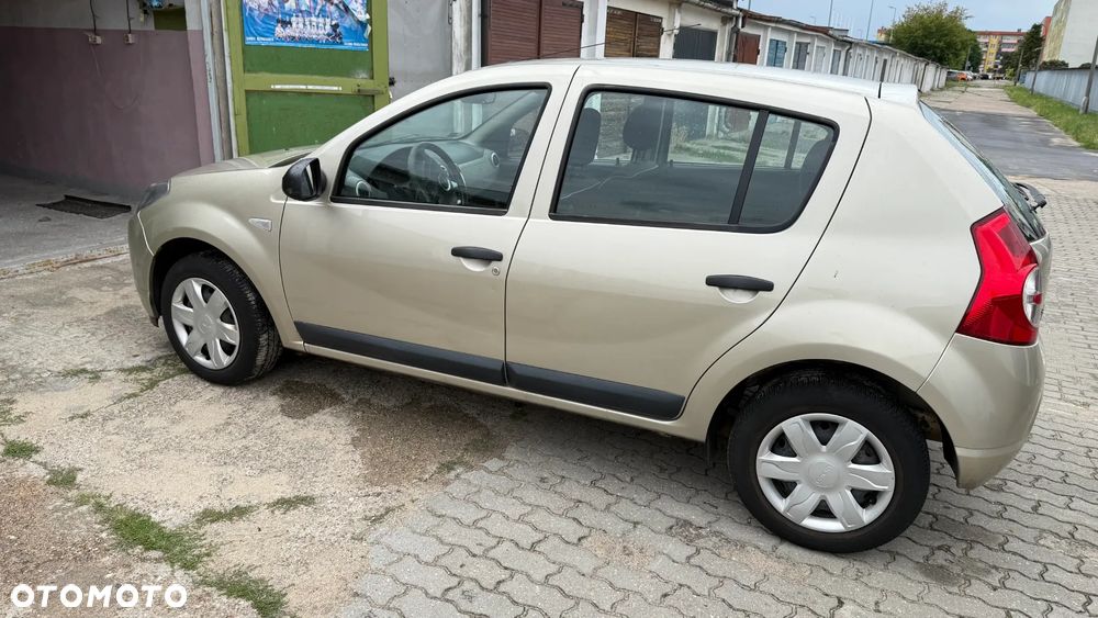 Dacia Sandero 1.2 16V Story - 3