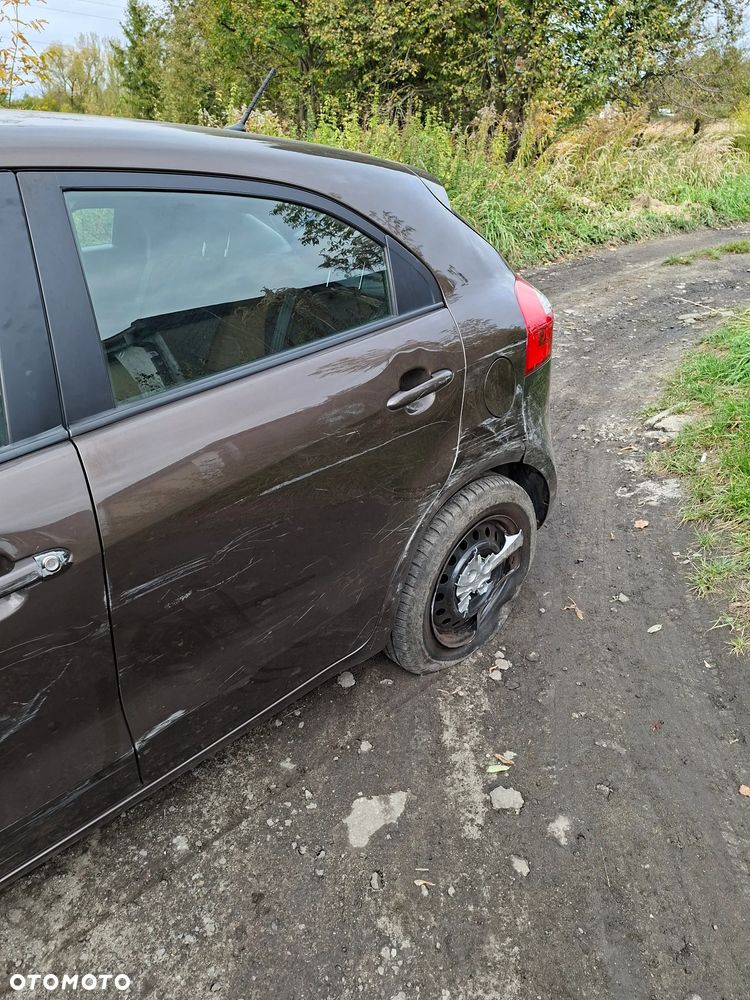 Kia Rio 2012 photo 3