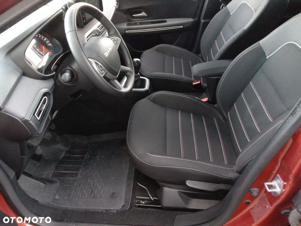 Dacia Jogger 1.0 TCe Extreme 7os - 14