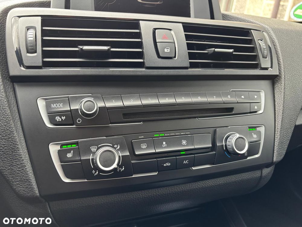 BMW Seria 1 118i M Sport - 36