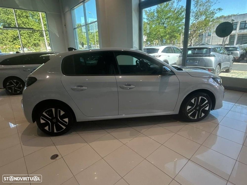 Peugeot 208 1.2 Hybrid Allure e-DCS6 - 4