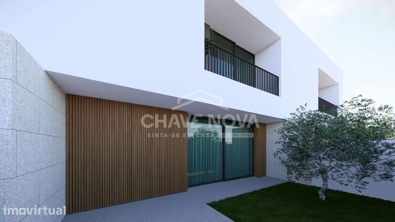 Moradias T3 Nova c/ Jardim e Garagem em Pedroso - Grande imagem: 4/22