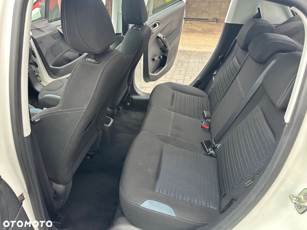 Peugeot 208 1.6 e-HDi Allure STT - 14