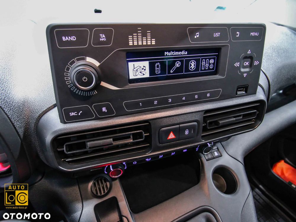 Citroën BERLINGO LONG FURGON - 19