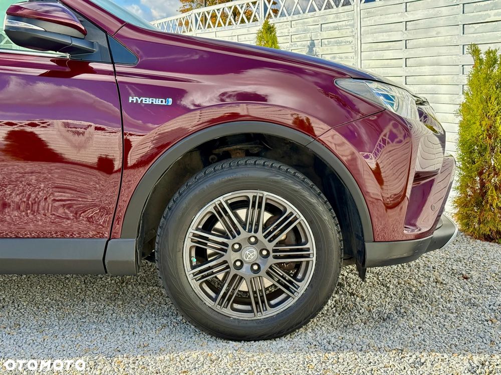 Toyota RAV4 Hybrid Premium 4x4 - 32
