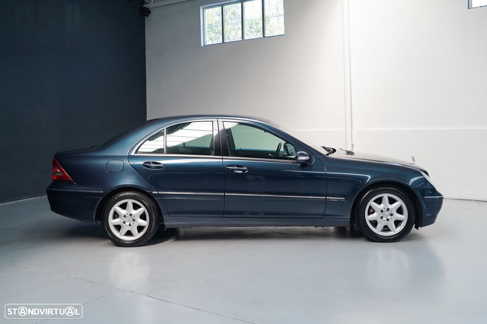 Mercedes-Benz C 220 - 14