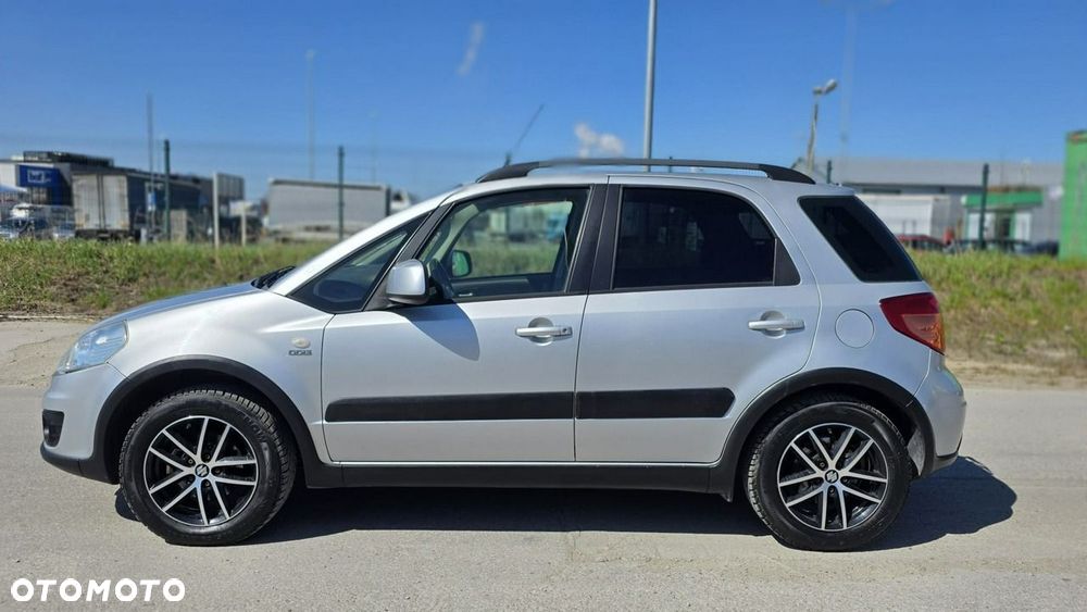 Suzuki SX4 - 5