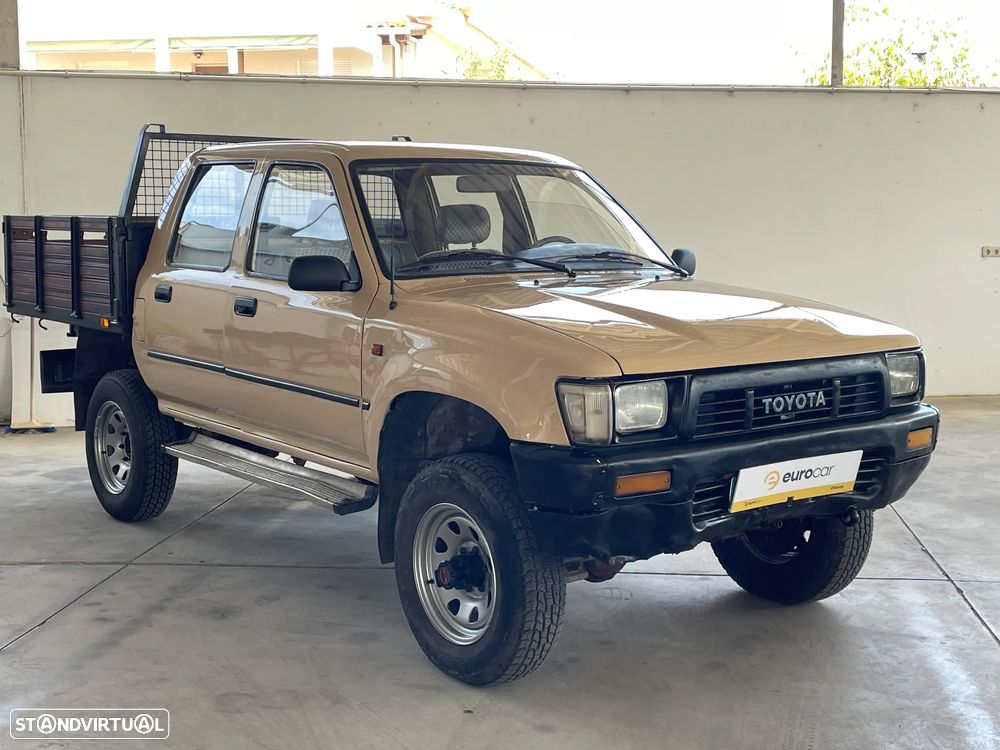 Toyota HILUX 2.4 D 4x4 C/DUPLA - 7