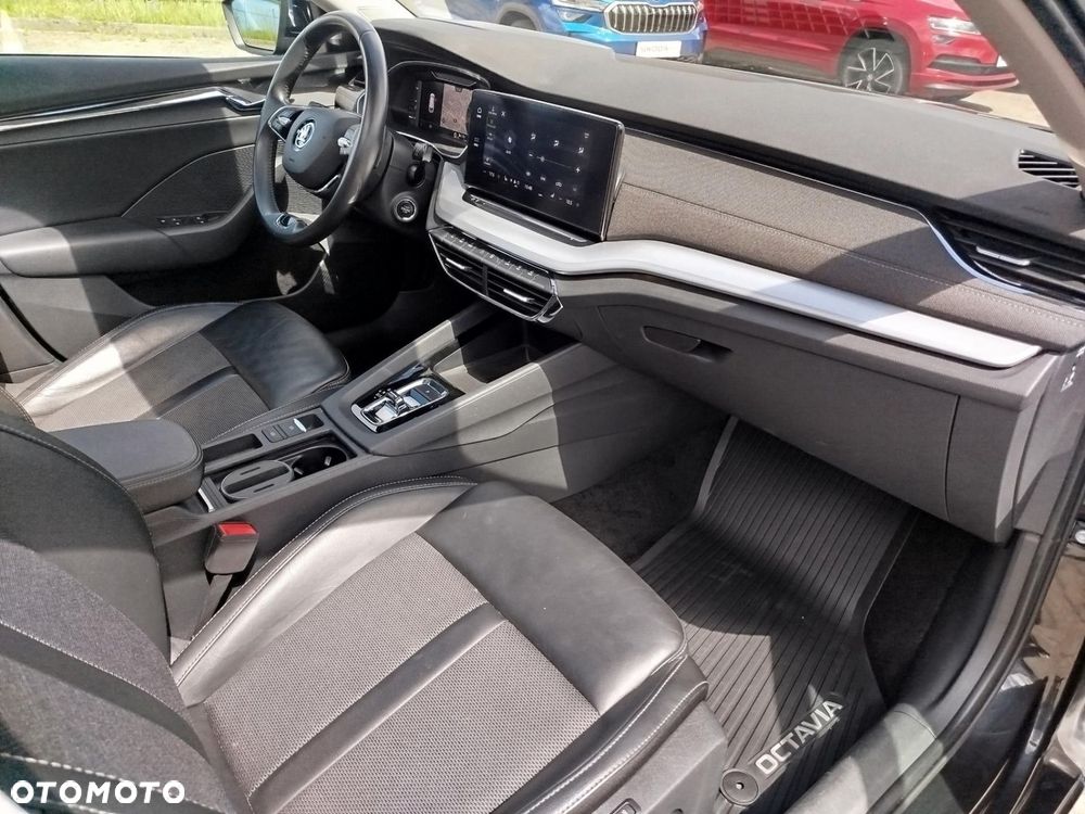 Skoda Octavia 2.0 TDI Style DSG - 11