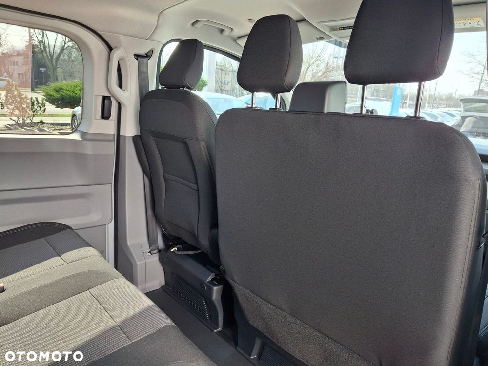 Volkswagen Transporter - 32