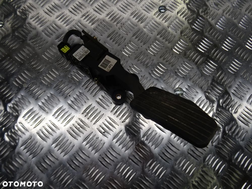 HYUNDAI TUCSON I 04-10 PEDAŁ GAZU POTENCJOMETR