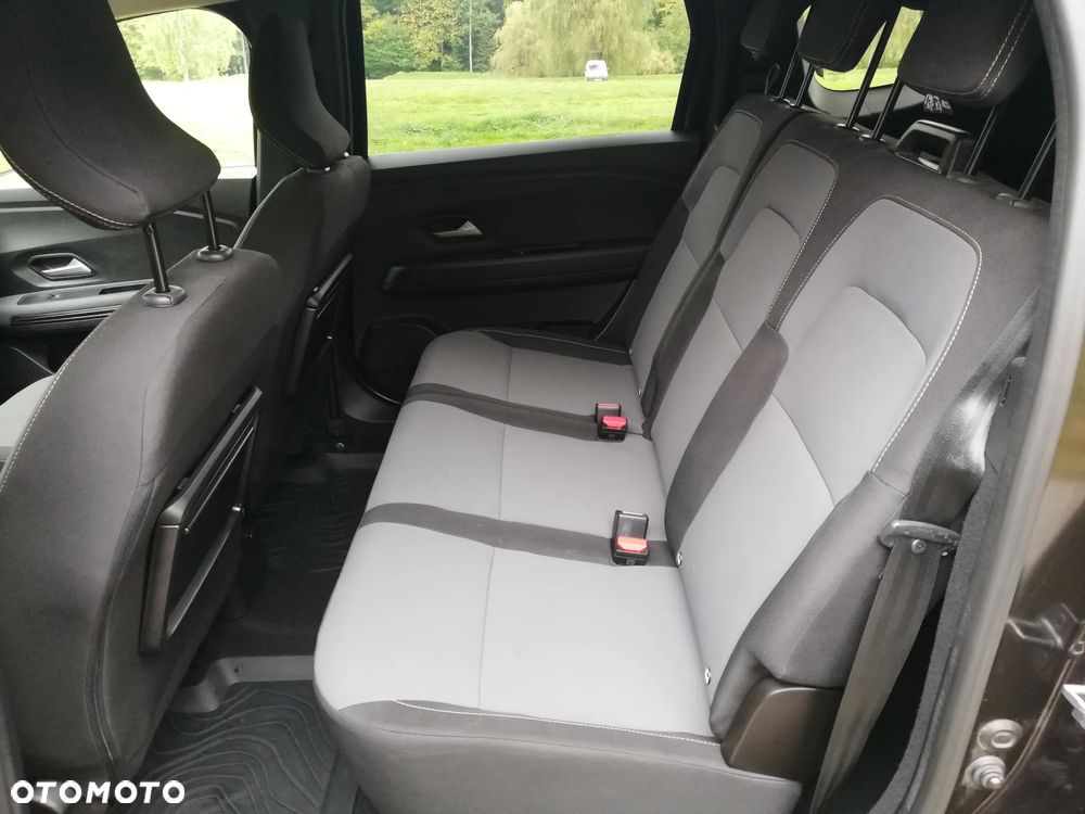 Dacia Jogger 1.0 TCe Expression 7os - 30