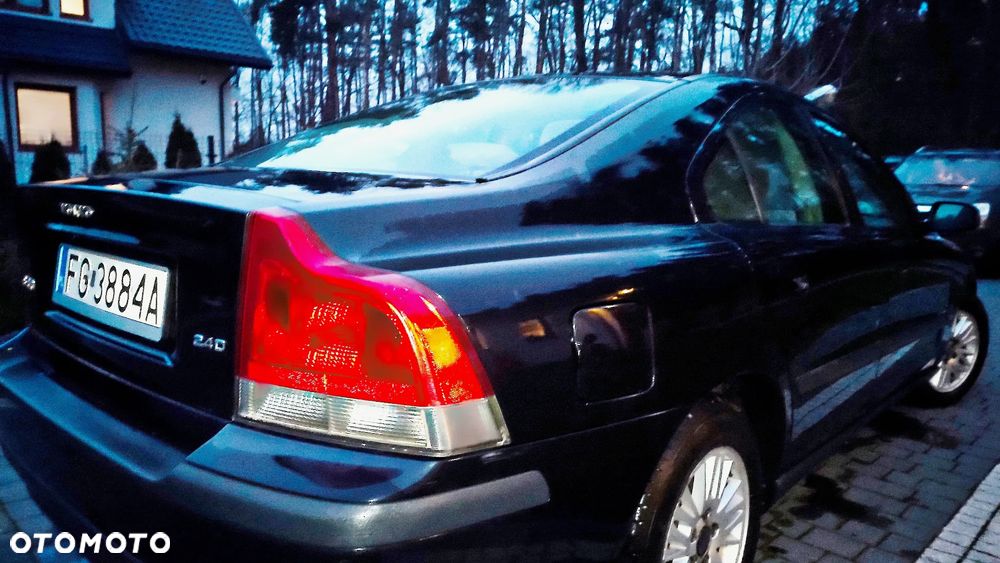 Volvo S60 2.4 D5 - 2