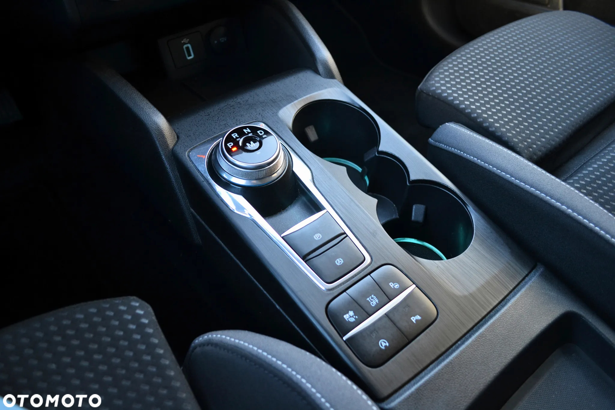 Ford Focus 2.0 EcoBlue Titanium X - 23