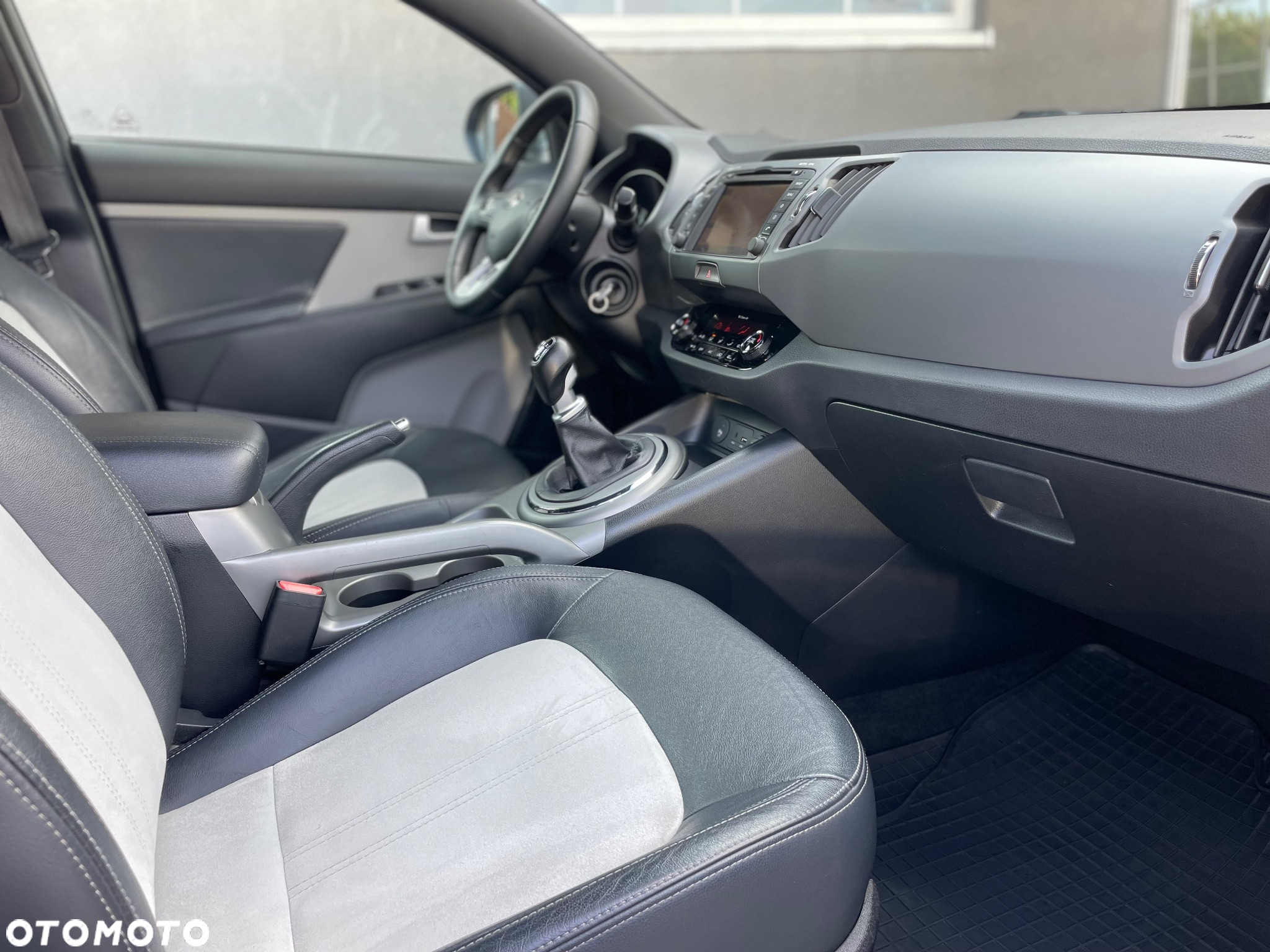 Kia Sportage 1.6 GDI Business Line L 2WD - 19