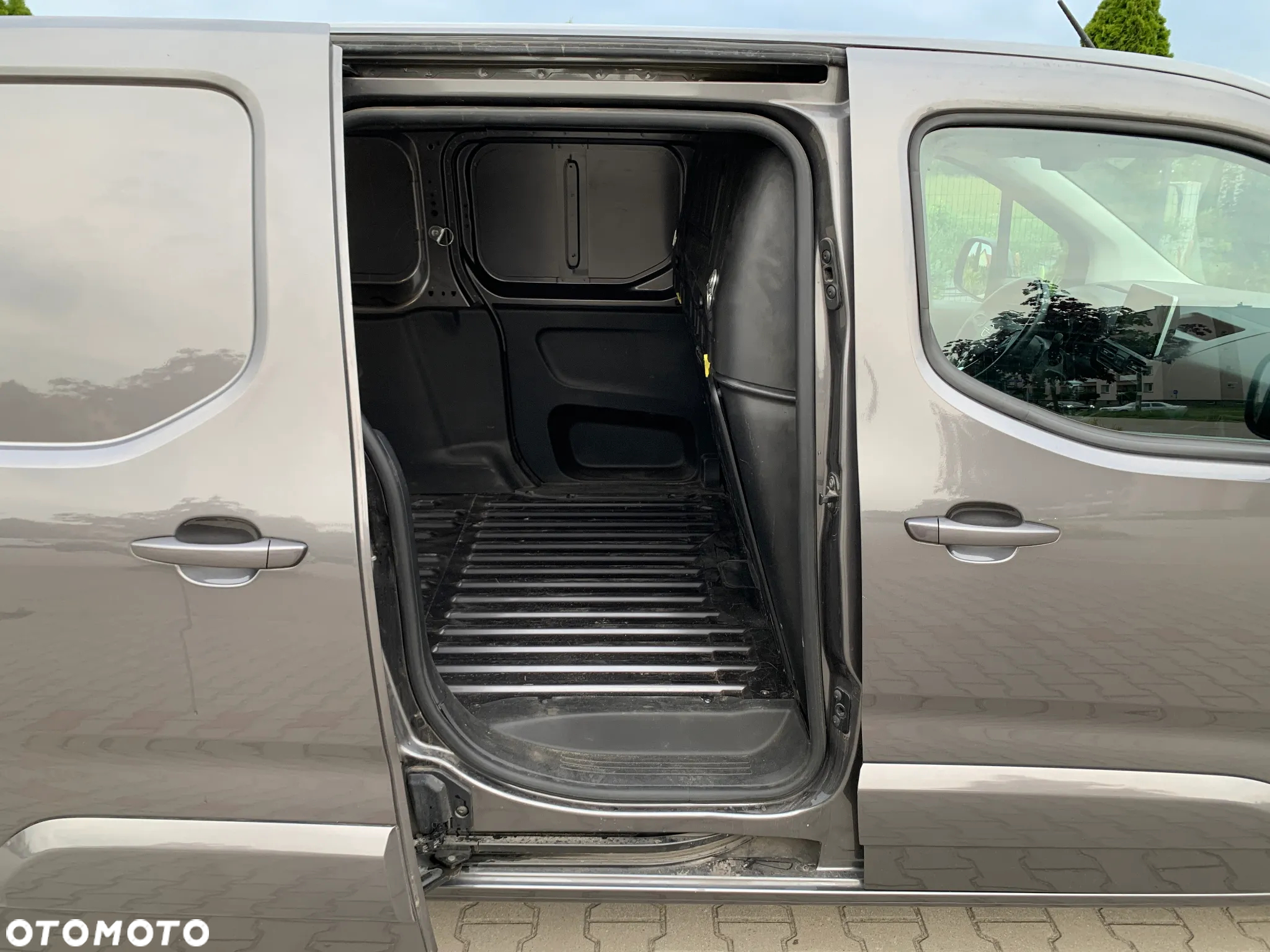 Opel COMBO - 11