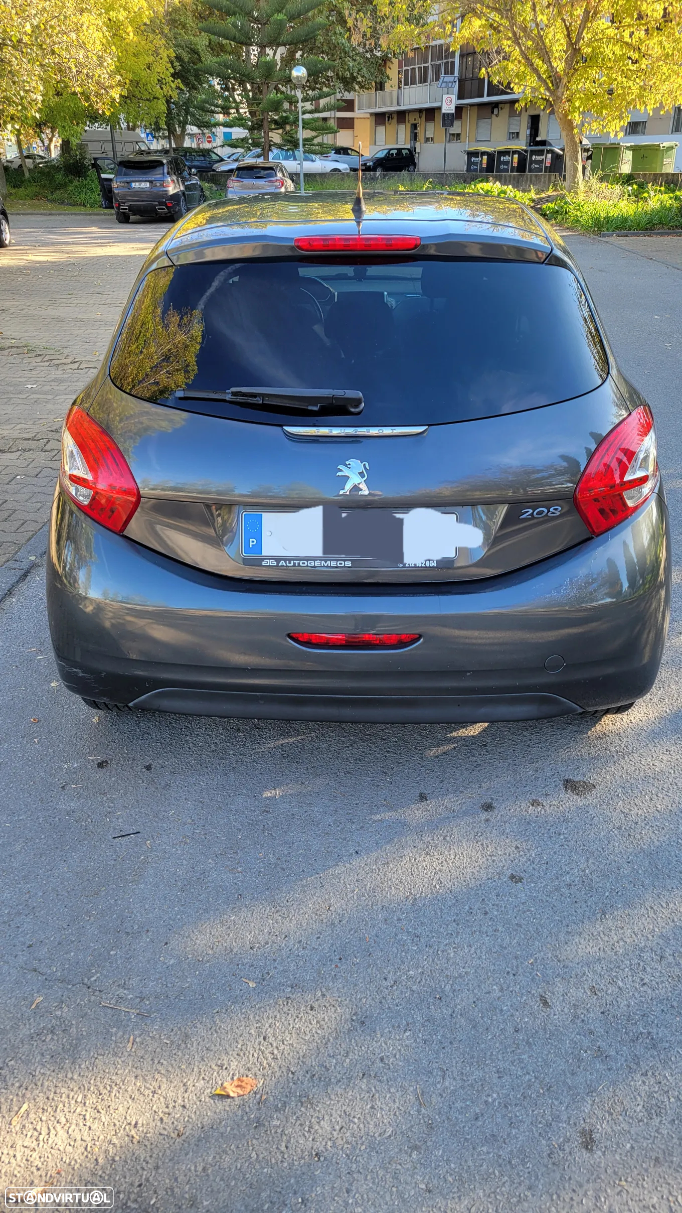 Peugeot 208 1.4 HDi - 2