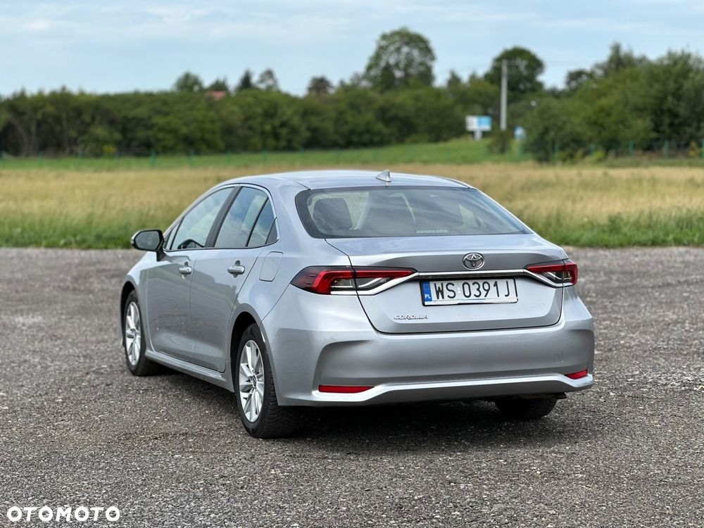 Toyota Corolla - 16