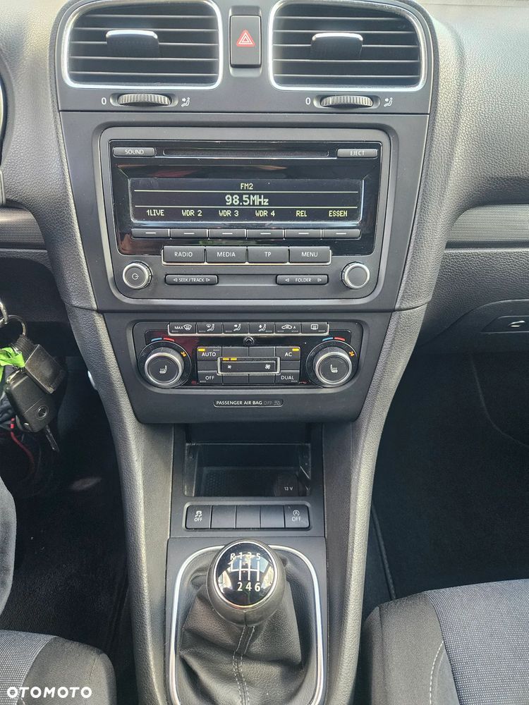 Volkswagen Golf 1.2 TSI Style - 12