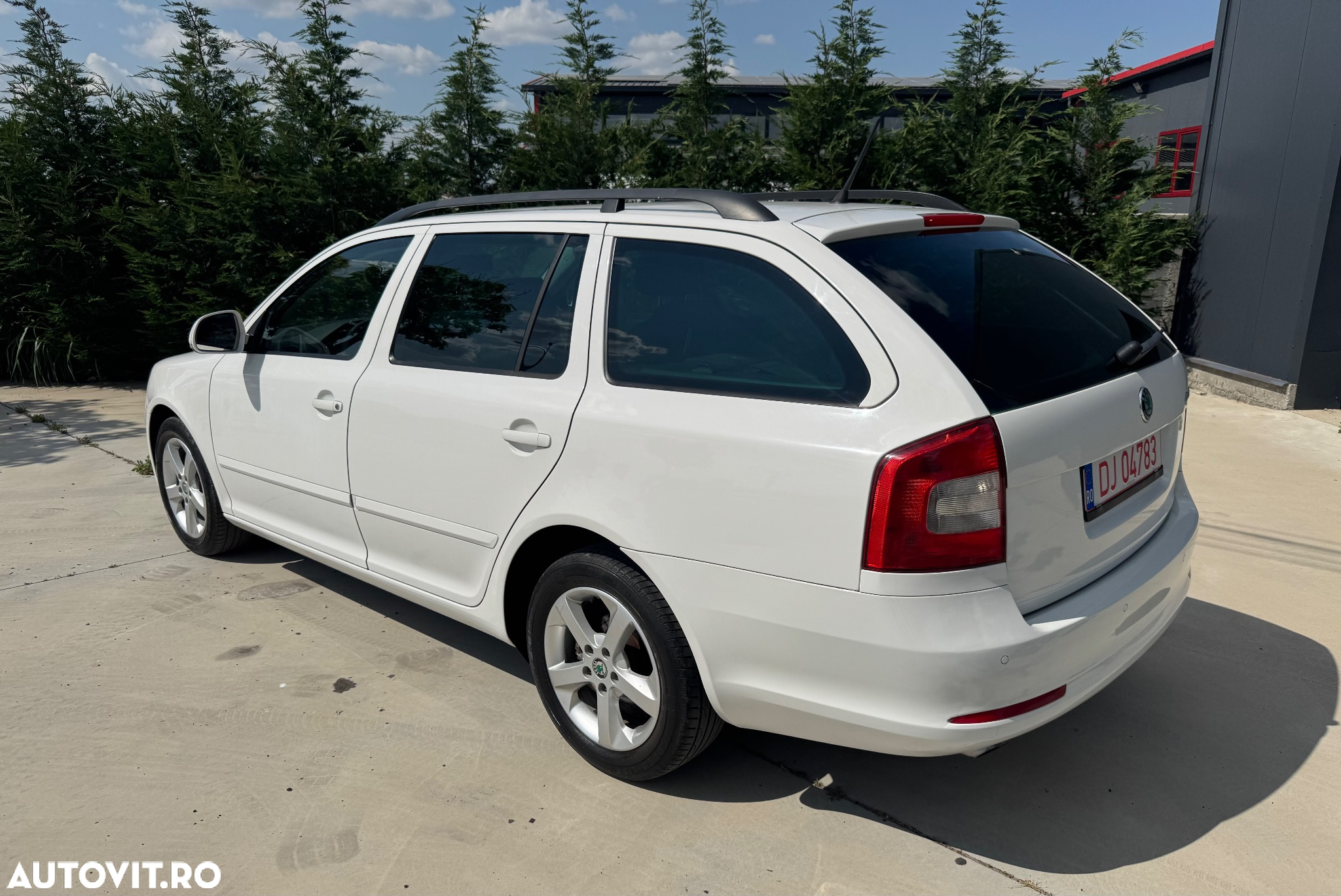 Skoda Octavia 1.6 TDI Business - 4