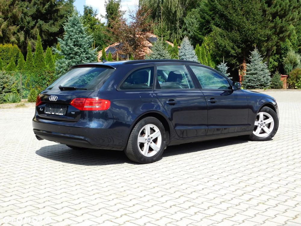 Audi A4 Avant - 2