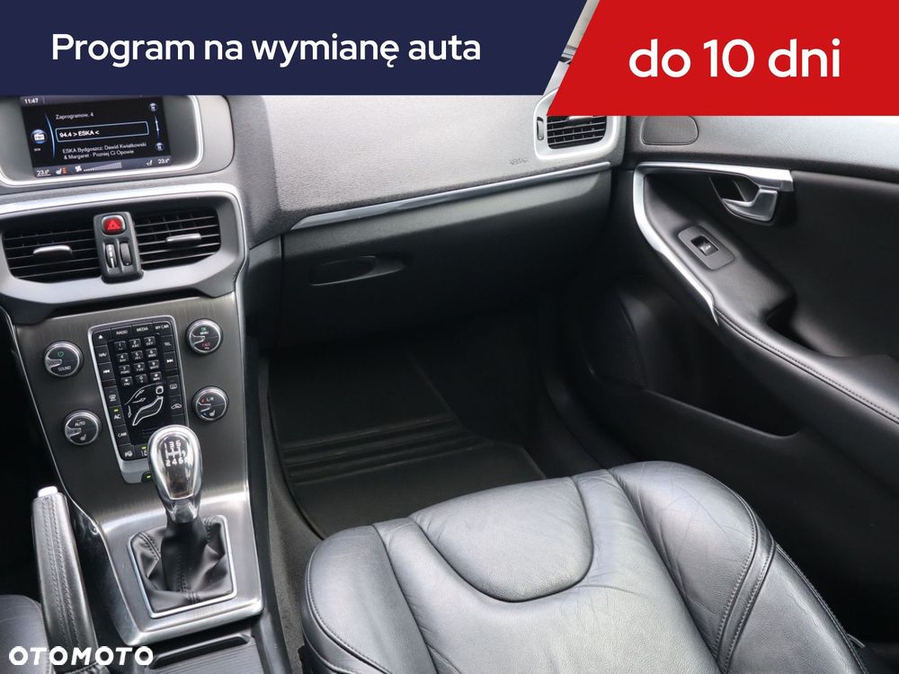 Volvo V40 - 10
