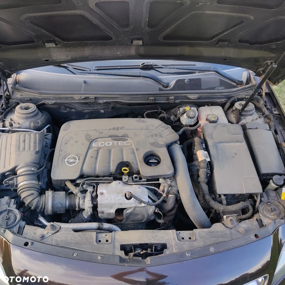 Opel Insignia - 13