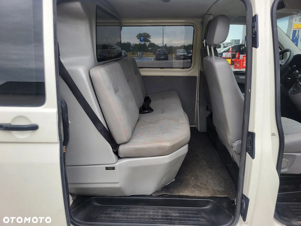 Volkswagen Transporter - 21