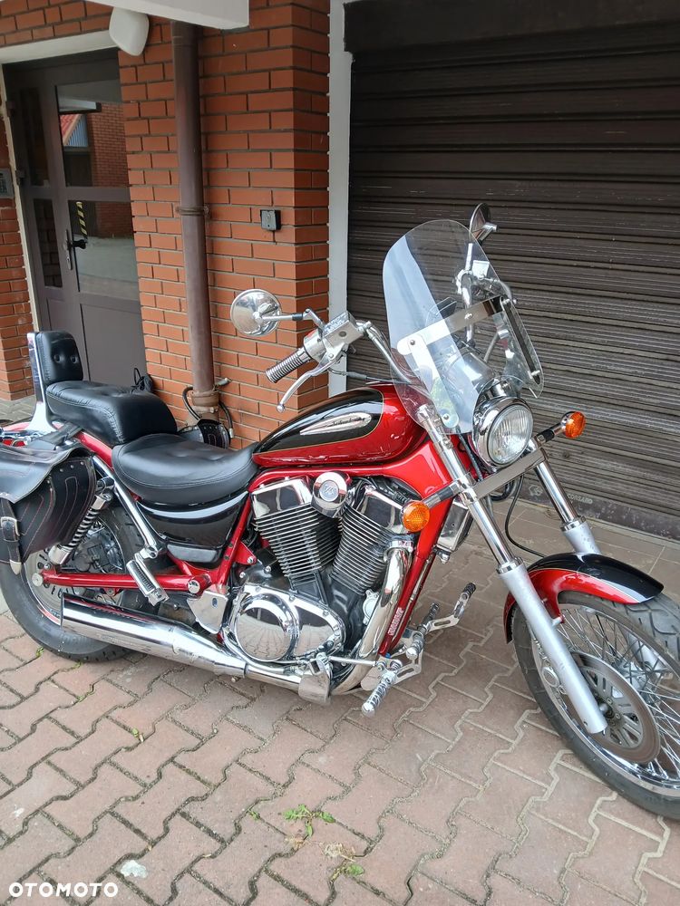 Suzuki Intruder - 2