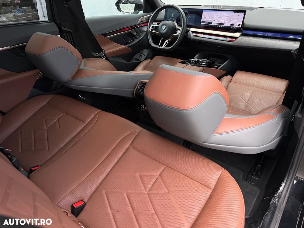 BMW Seria 5 550e xDrive AT PHEV - 20