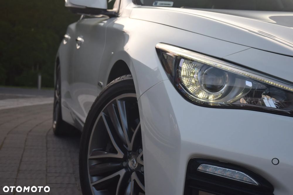 Infiniti Q50 Q50S Hybrid AWD Sport Tech - 13
